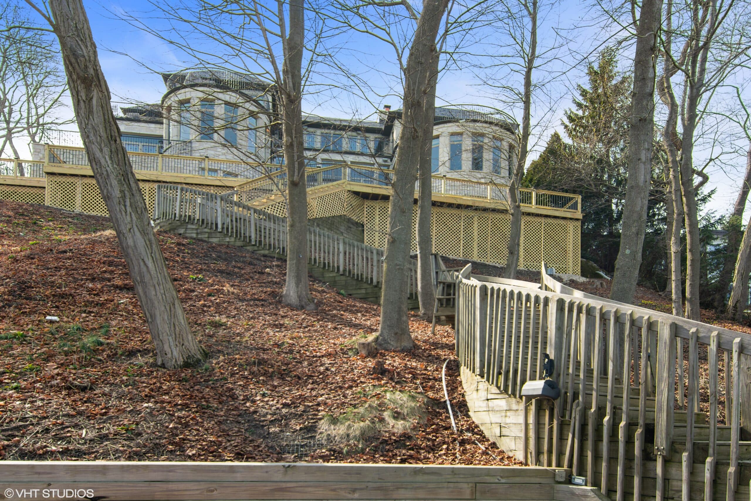 07_1215WhitebridgeHillroad_2011_HiRes