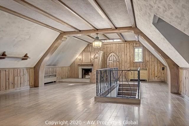Nearly Six Acre Lake Forest Estate, photo 58