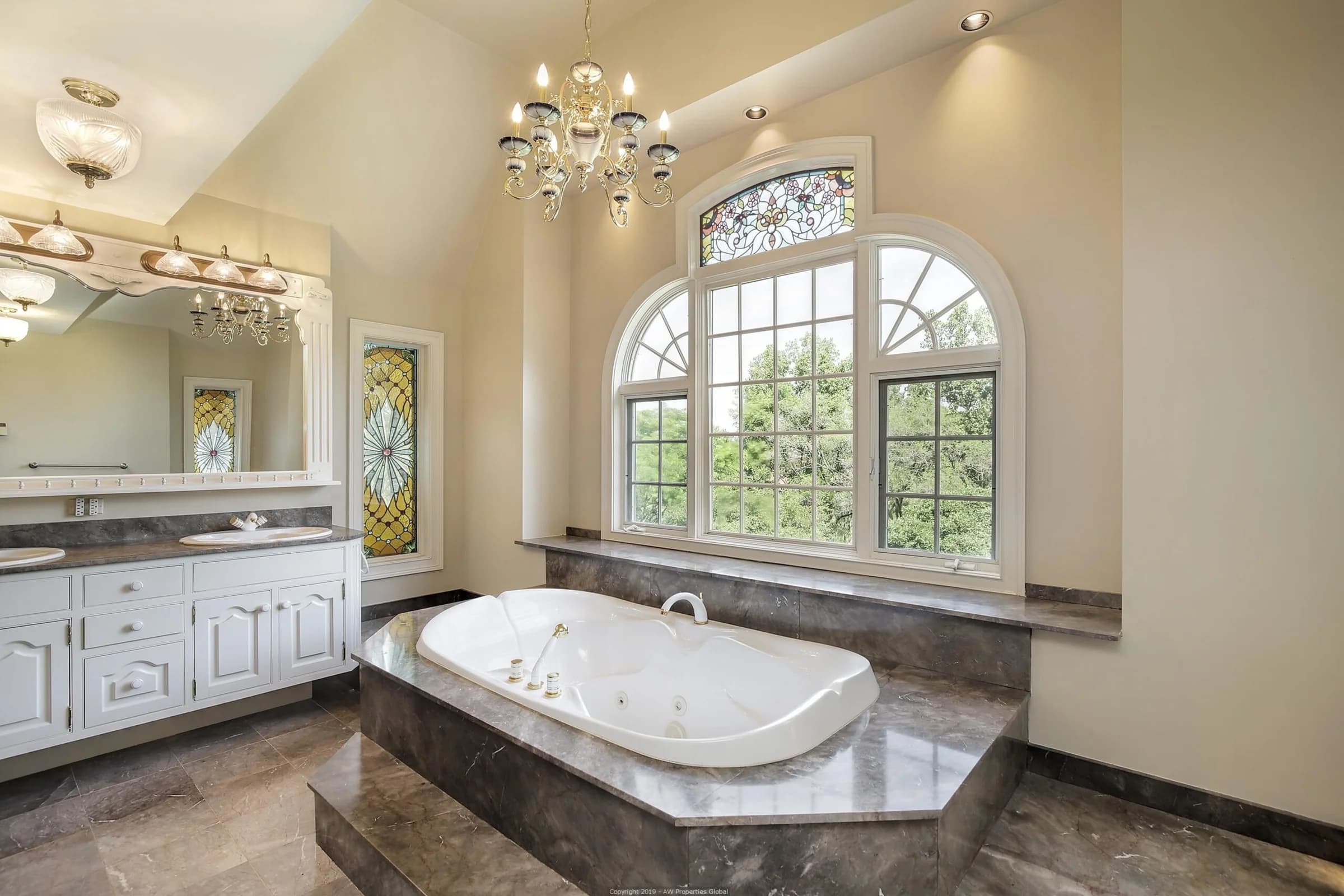 Lakefront, 10+ Acre Estate with Pier on Private Lake, Equestrian Stable & Outbuilding w/ Coach House in McHenry, photo 16