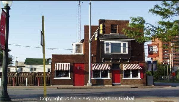 Bank-Owned Mixed Use: 20 West Jackson Street, Joliet, photo 1