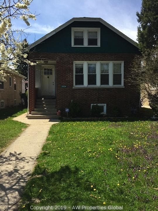 Great Income Property – Single Family Home in Evanston, photo 1
