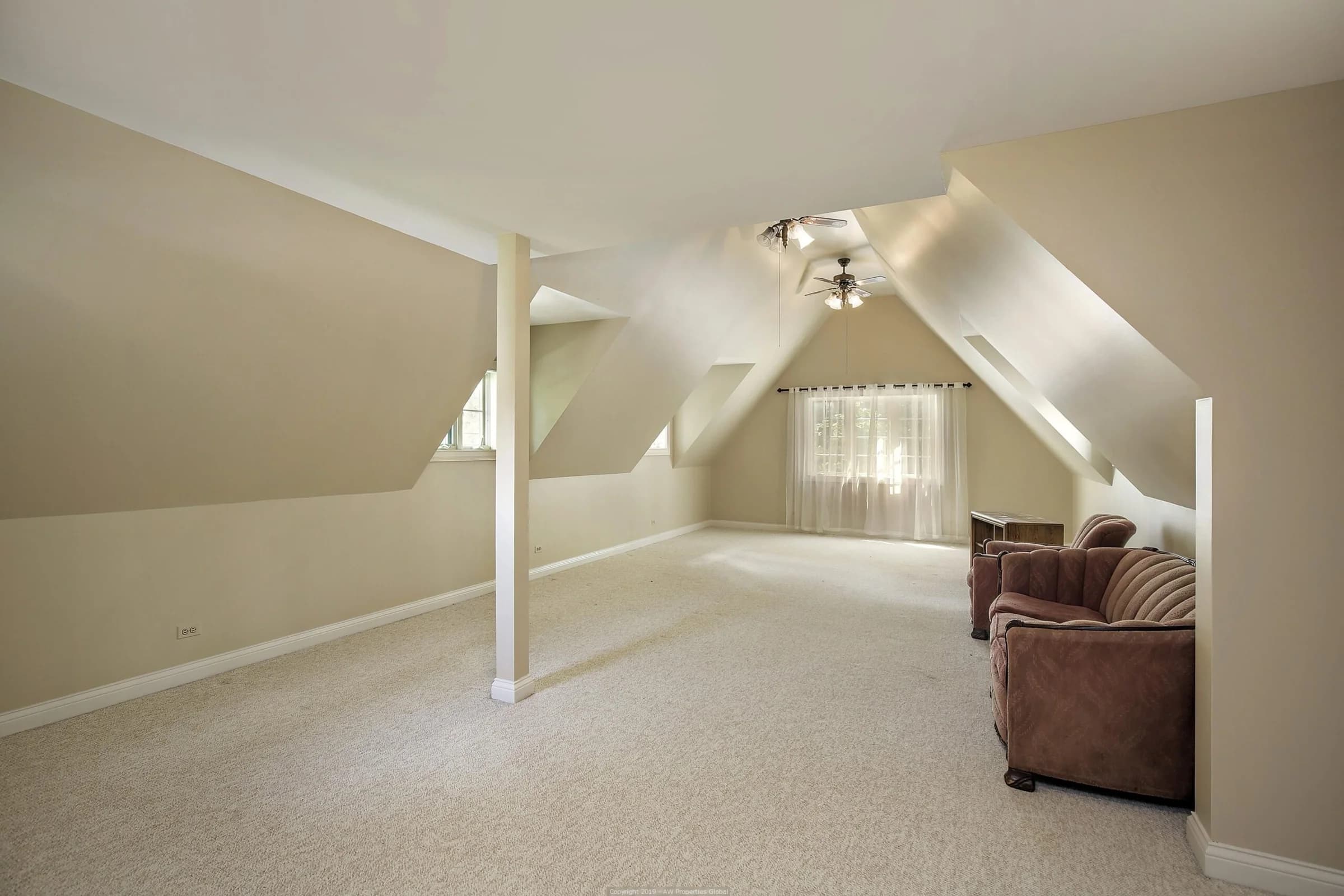 Lakefront, 10+ Acre Estate with Pier on Private Lake, Equestrian Stable & Outbuilding w/ Coach House in McHenry, photo 17