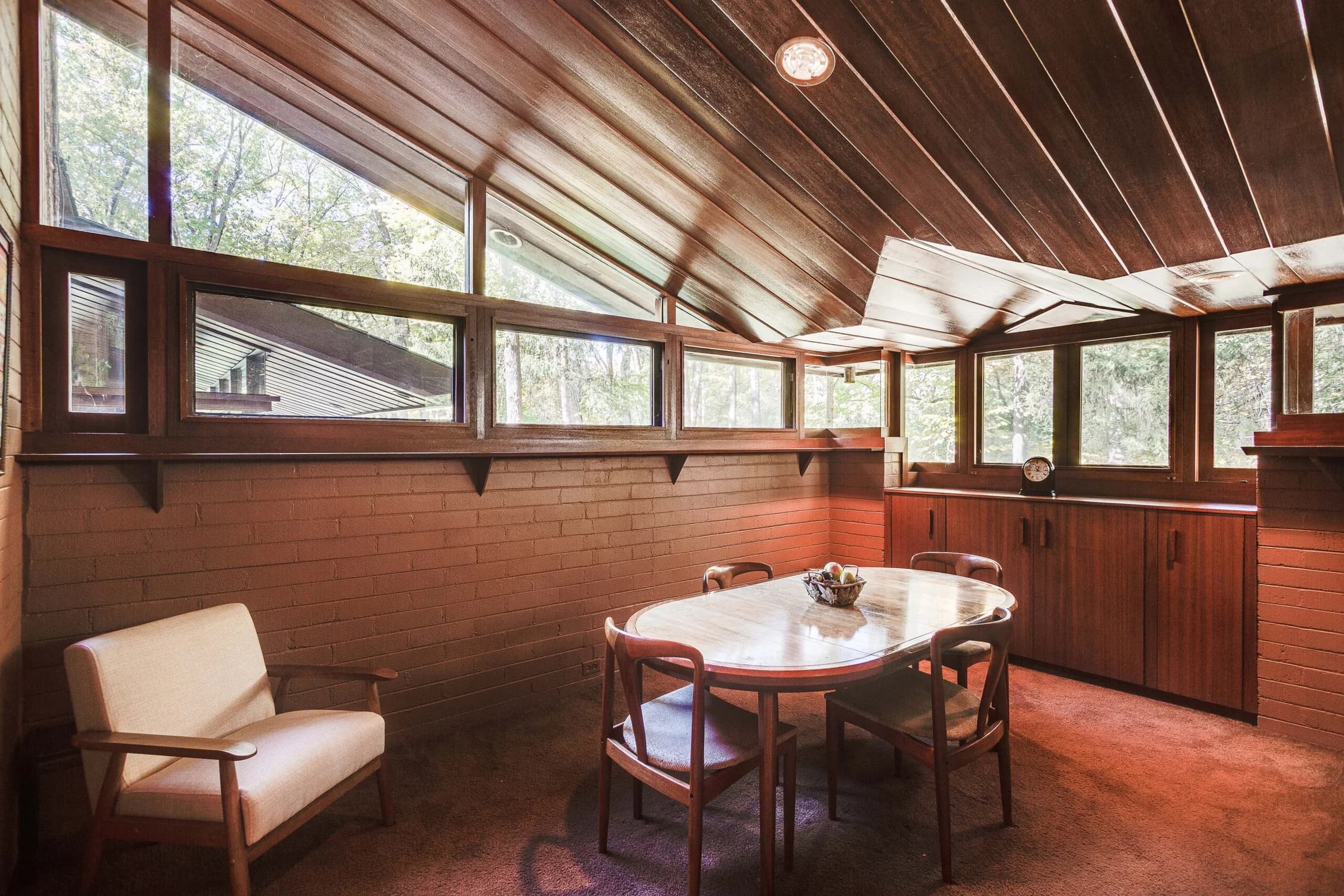 Frank Lloyd Wright Home on 3 Acres, photo 20