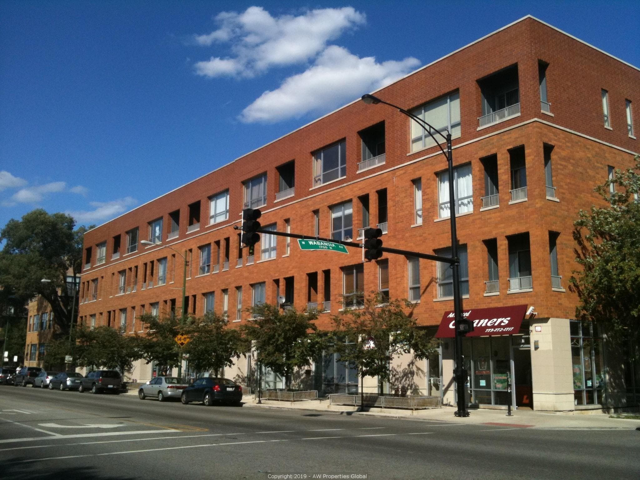 Retail Storefront on Western Avenue in Chicago, photo 1