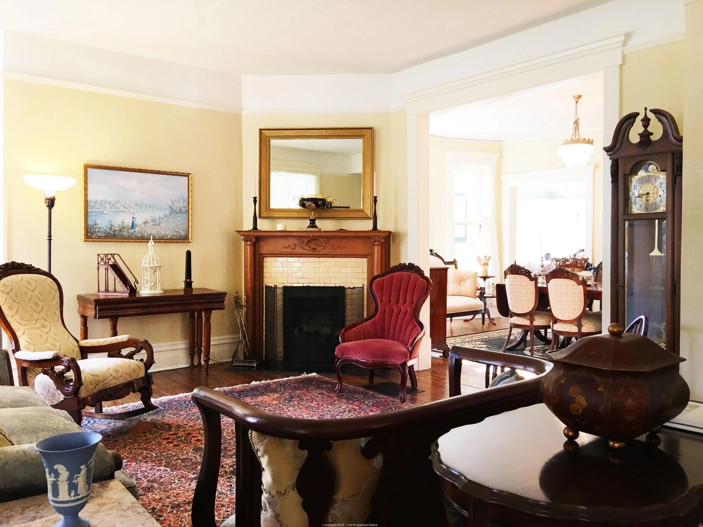 Completely Renovated Glencoe Victorian with In-Ground Heated Pool, photo 7