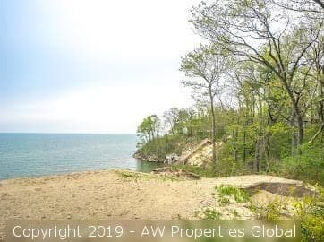 Approximately 9.4 Acre Parcel & Home on Bluff Overlooking Lake Michigan with 200′ of Private Beach, photo 10