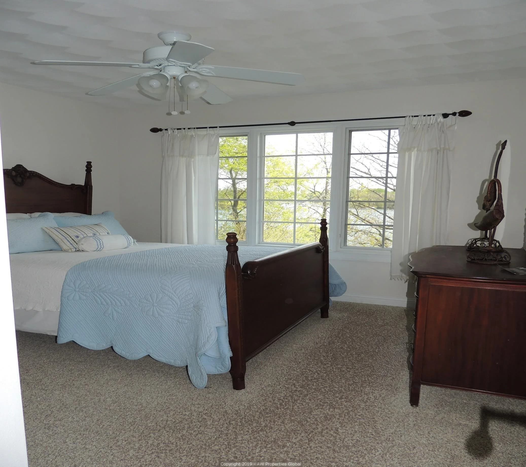 Apple Canyon Lake Home, photo 18