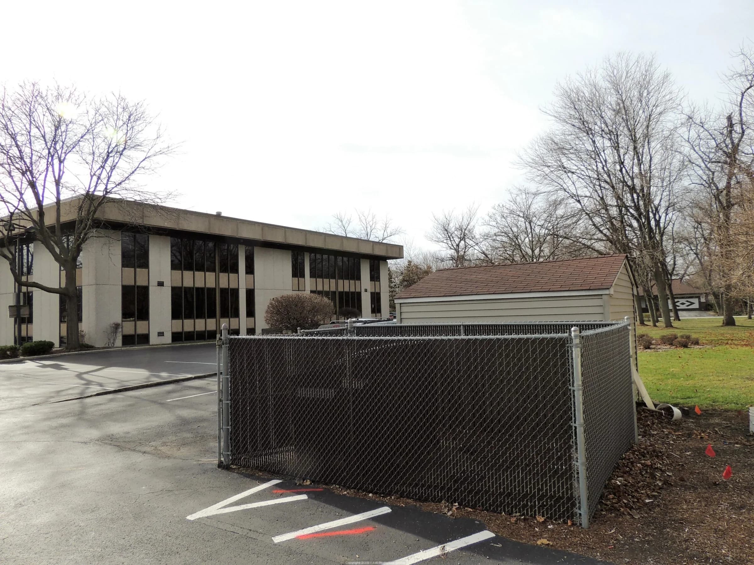 Office Building in Olympia Fields, photo 38