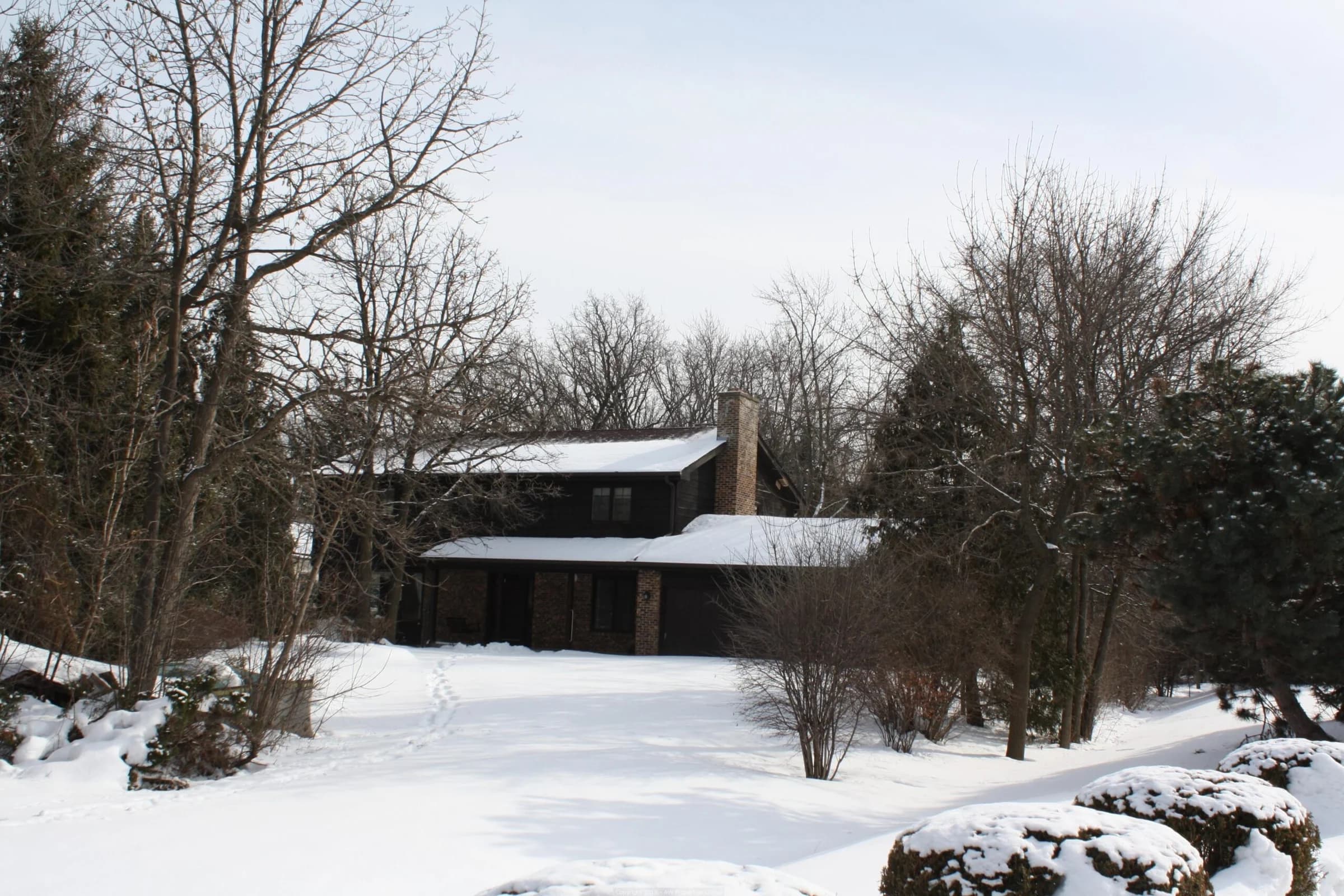 Northbrook Single Family on Nearly 1 Acre (District 225), photo 3
