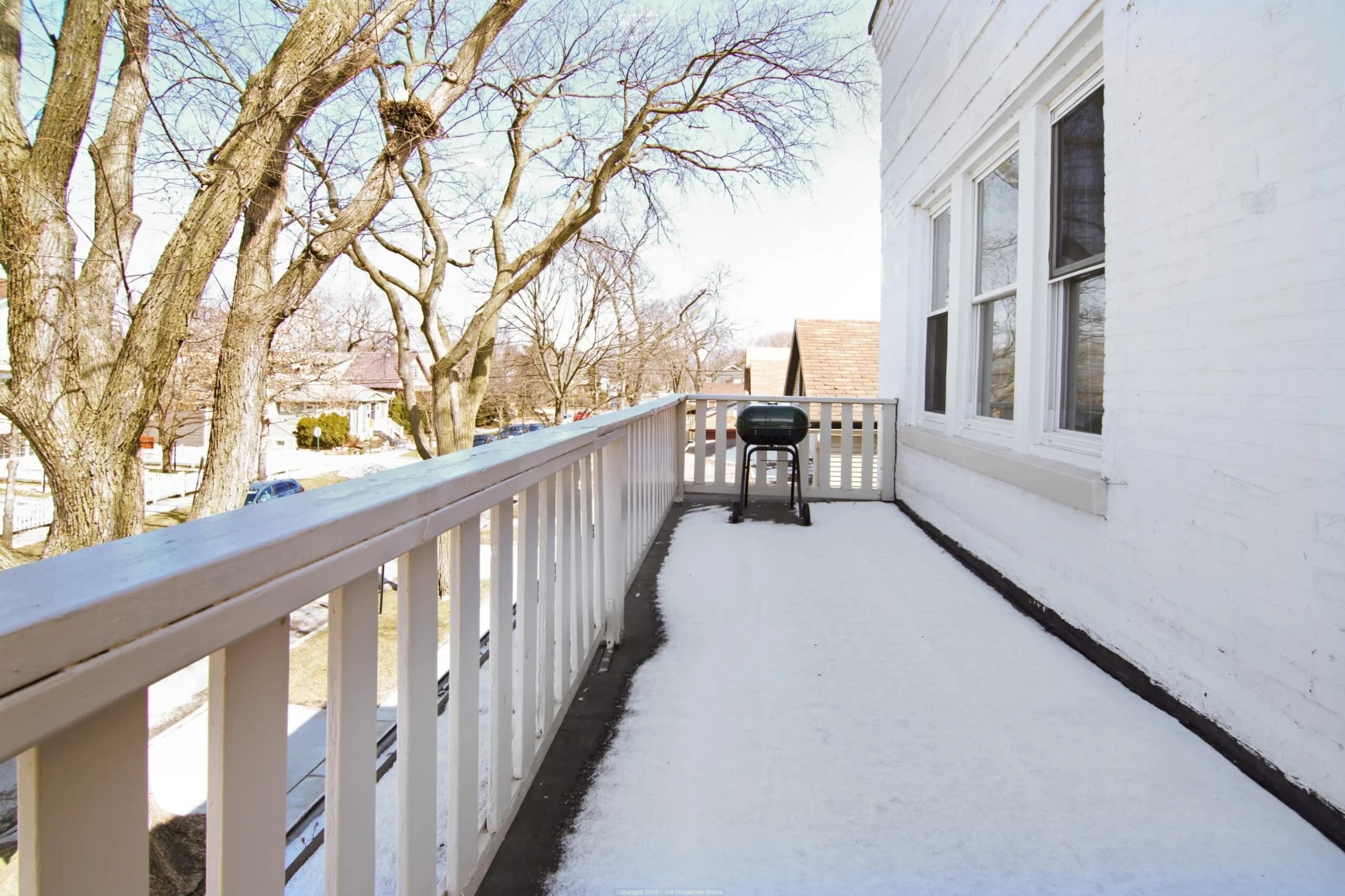 Great Income Property in Evanston: 1822 Crain Street, Evanston, photo 3