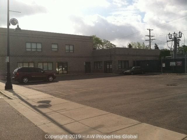 Mixed Use Building in Cicero, photo 2