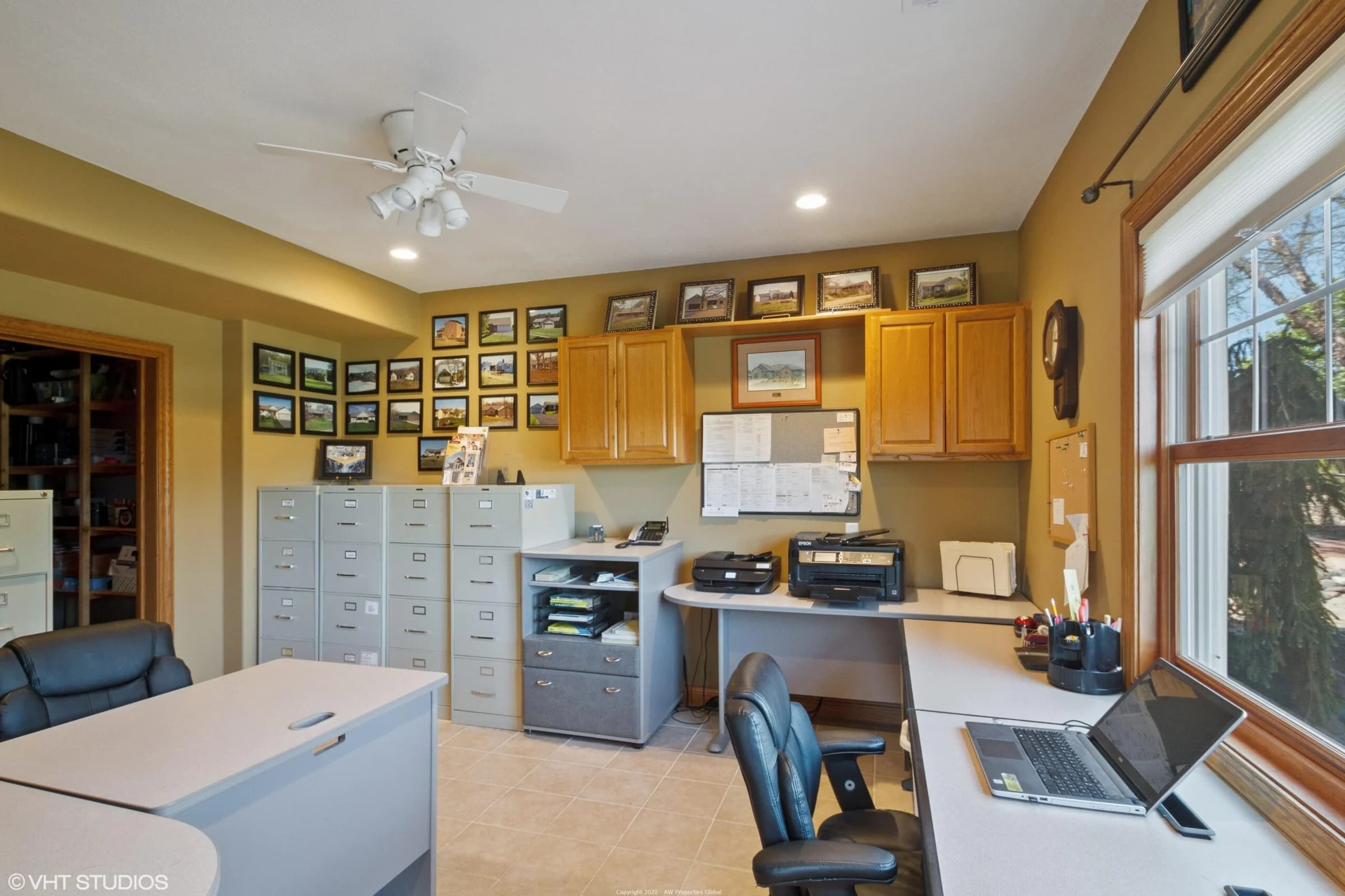 Luxurious Home with Stunning Views of the Apple Canyon Lake Golf Course and Rare, Transferable Dock Slip, photo 23
