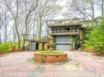 Approximately 9.4 Acre Parcel & Home on Bluff Overlooking Lake Michigan with 200′ of Private Beach, photo 3