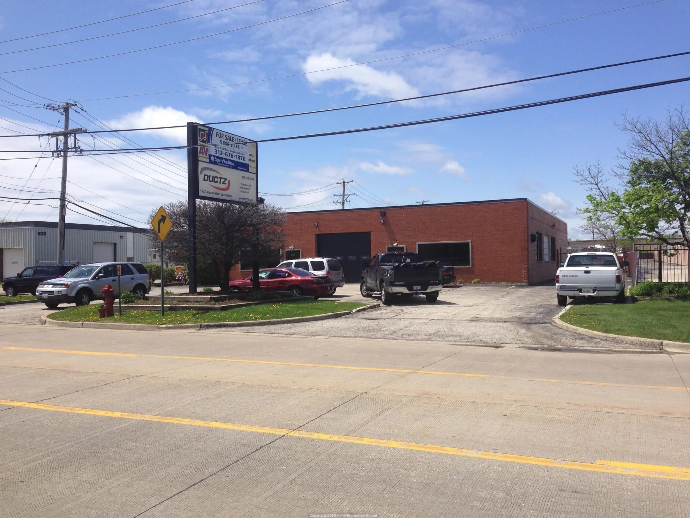Industrial Flex Building: 975 Rohlwing Road, Rolling Meadows, photo 4