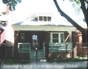 Bank-Owned Single Family Home: 5757 South Artesian Avenue, Chicago, photo 1