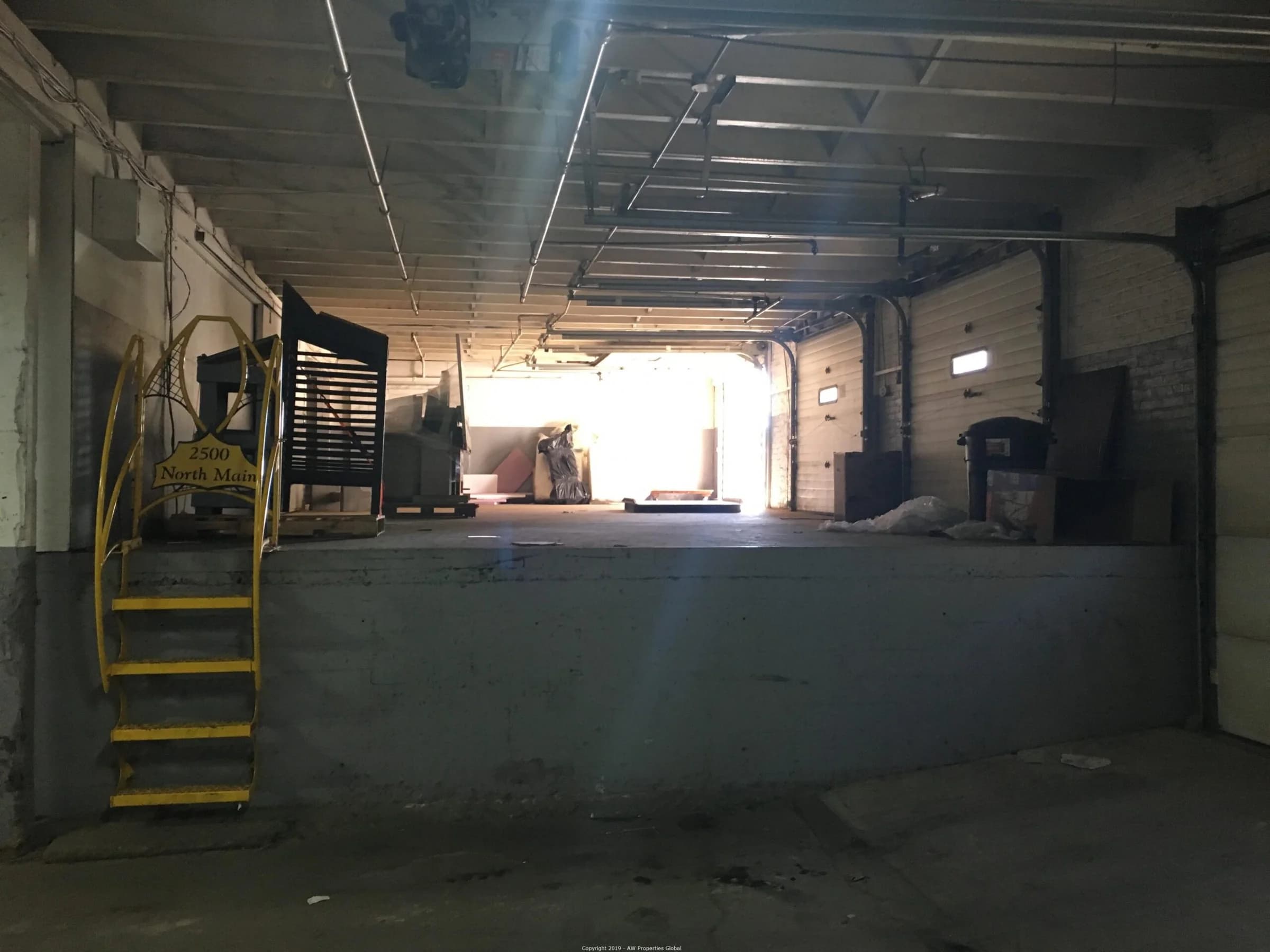 Nearly 200,000 SF Rockford Industrial Building, photo 10