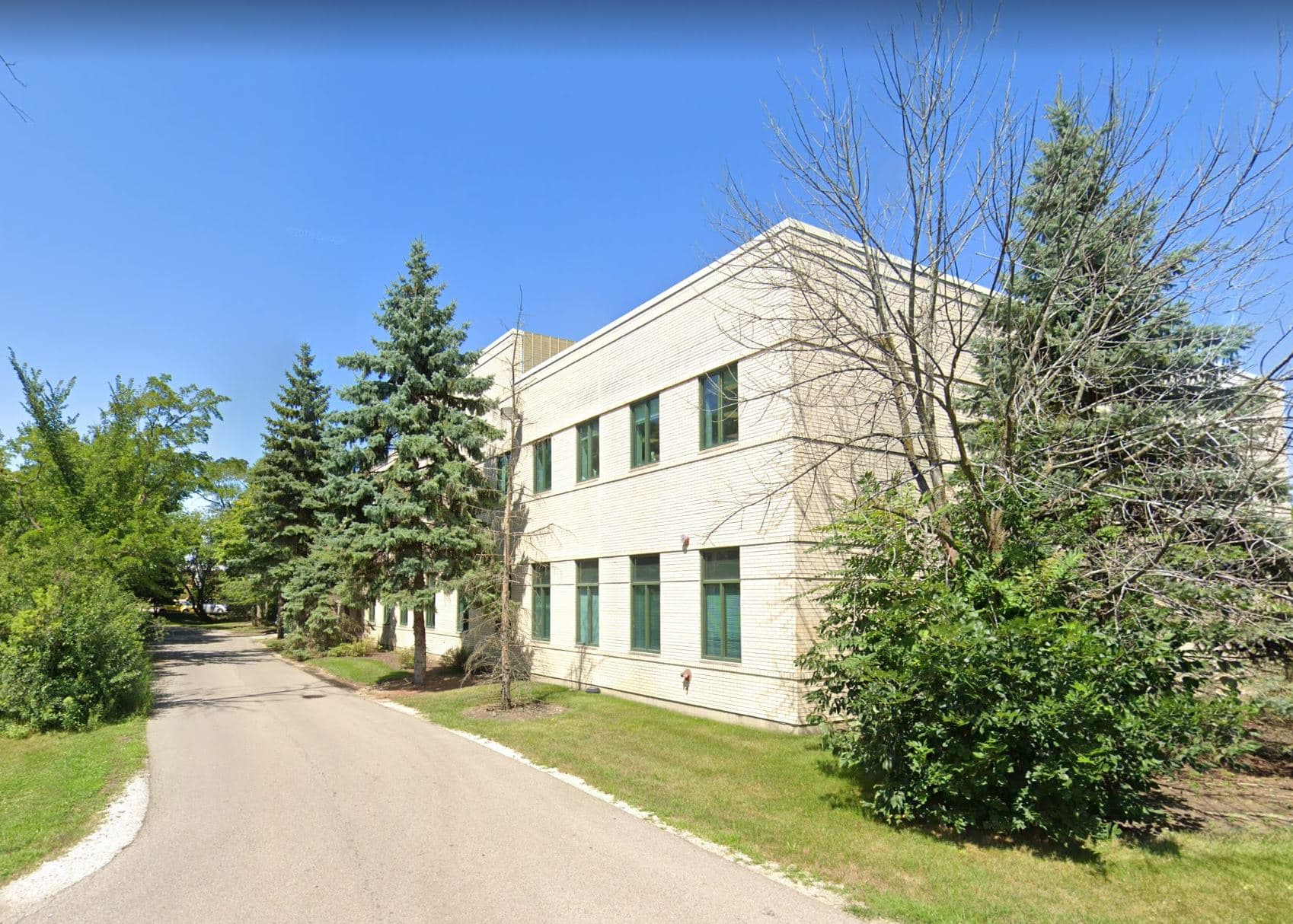 Lake Villa Medical Office Building, photo 4