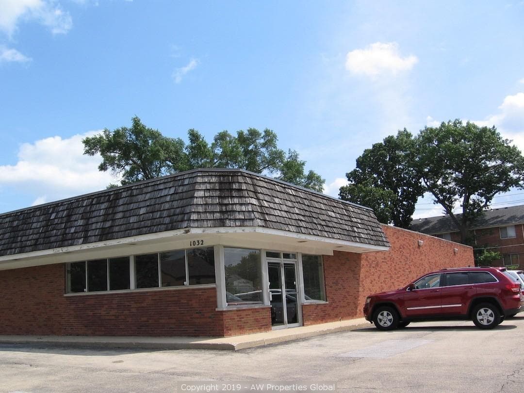 Free Standing Commercial Building: 1030-1034 Prairie Street, Aurora, photo 1