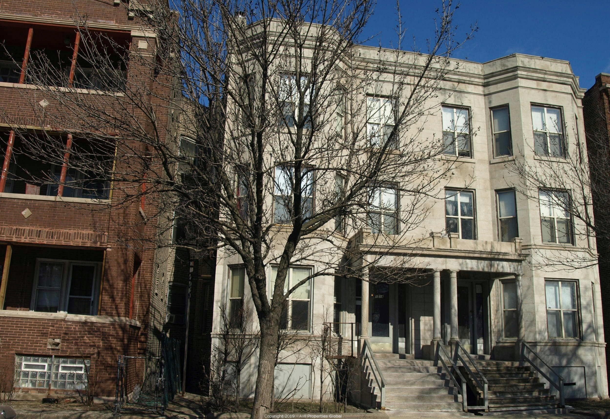 Multi Family Building – 29 Units, photo 1