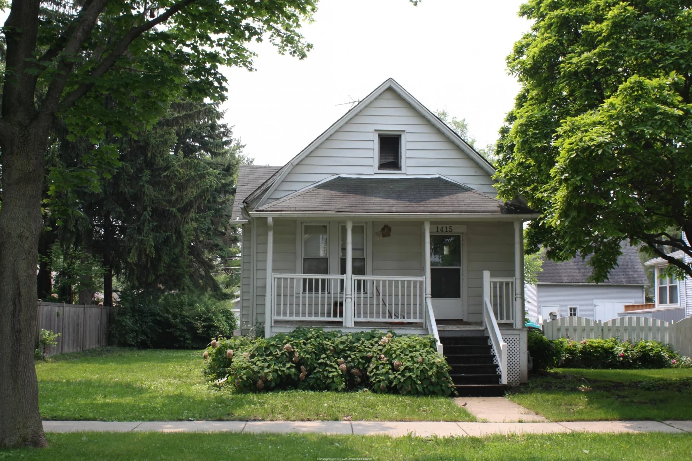 Single Family Home in Des Plaines, photo 1