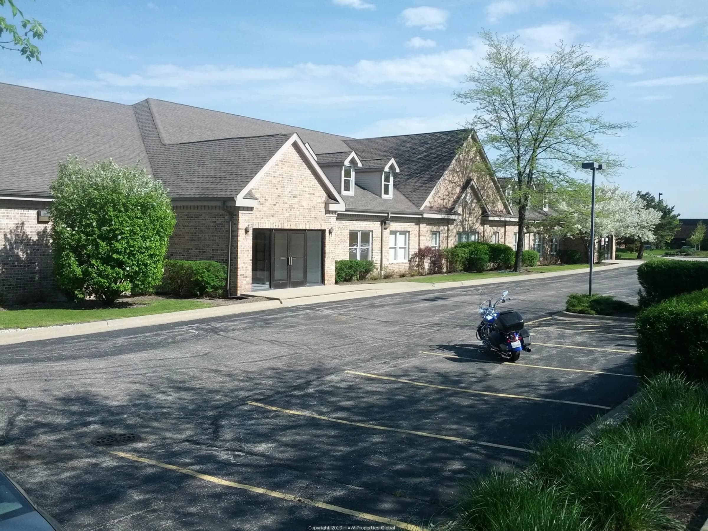 Perfect for Owner-User: Office/Medical Building, photo 1