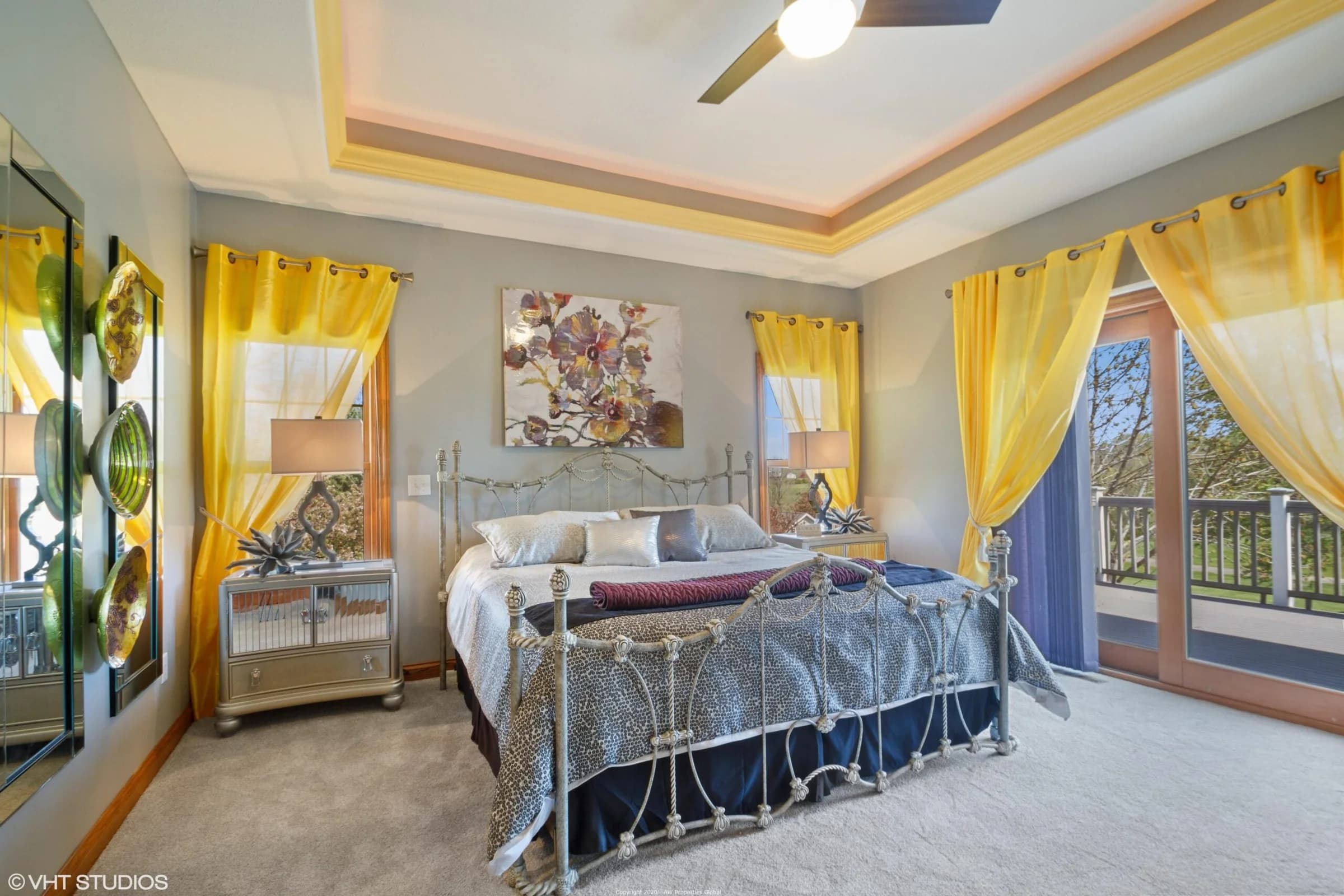 Luxurious Home with Stunning Views of the Apple Canyon Lake Golf Course and Rare, Transferable Dock Slip, photo 13