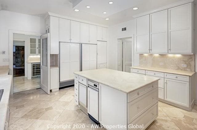 Nearly Six Acre Lake Forest Estate, photo 28