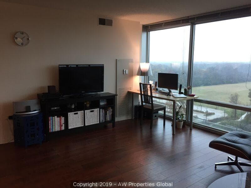 Condo in Optima Old Orchard Woods, Skokie, photo 10