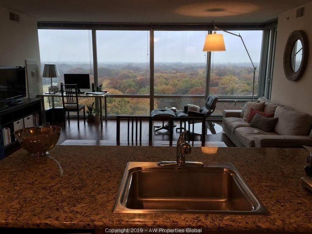 Condo in Optima Old Orchard Woods, Skokie, photo 3