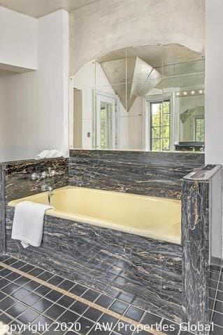 Nearly Six Acre Lake Forest Estate, photo 45