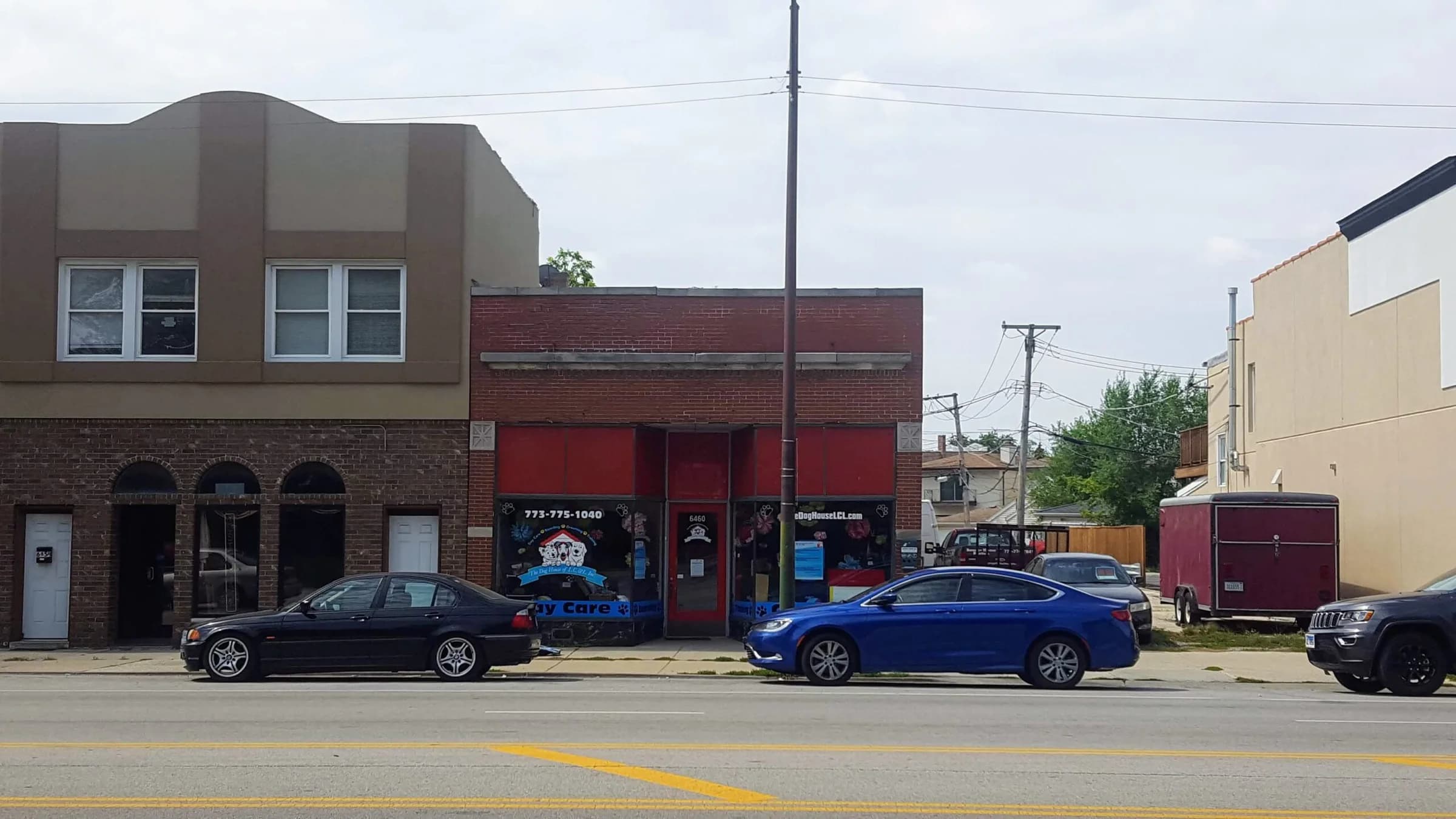 Norwood Park Retail Building, photo 1